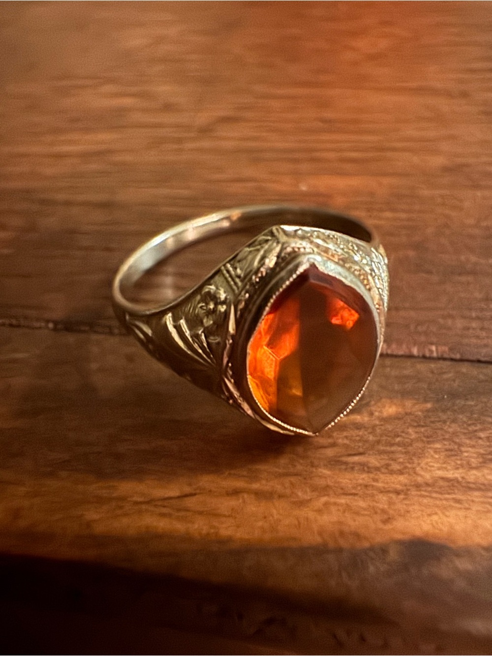 10K White Gold Art Deco Oval Citrine Ring Size 6